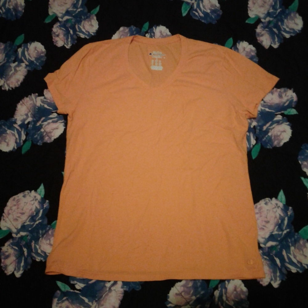 Champion V-Neck Tee